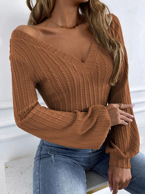 Ribbed V-Neck Lantern Sleeve Top | 1mrk.com