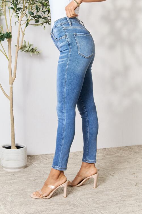 BAYEAS Skinny Cropped Jeans | 1mrk.com