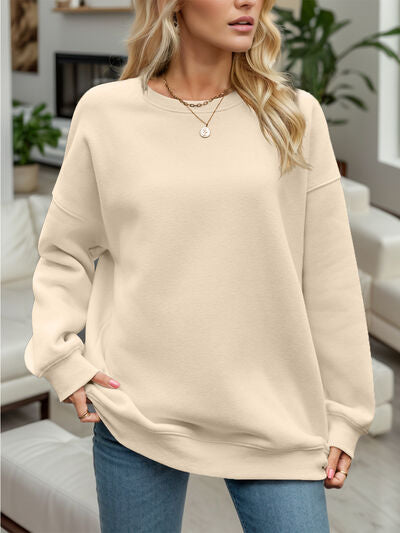 Round Neck Long Sleeve Sweatshirt |1mrk.com