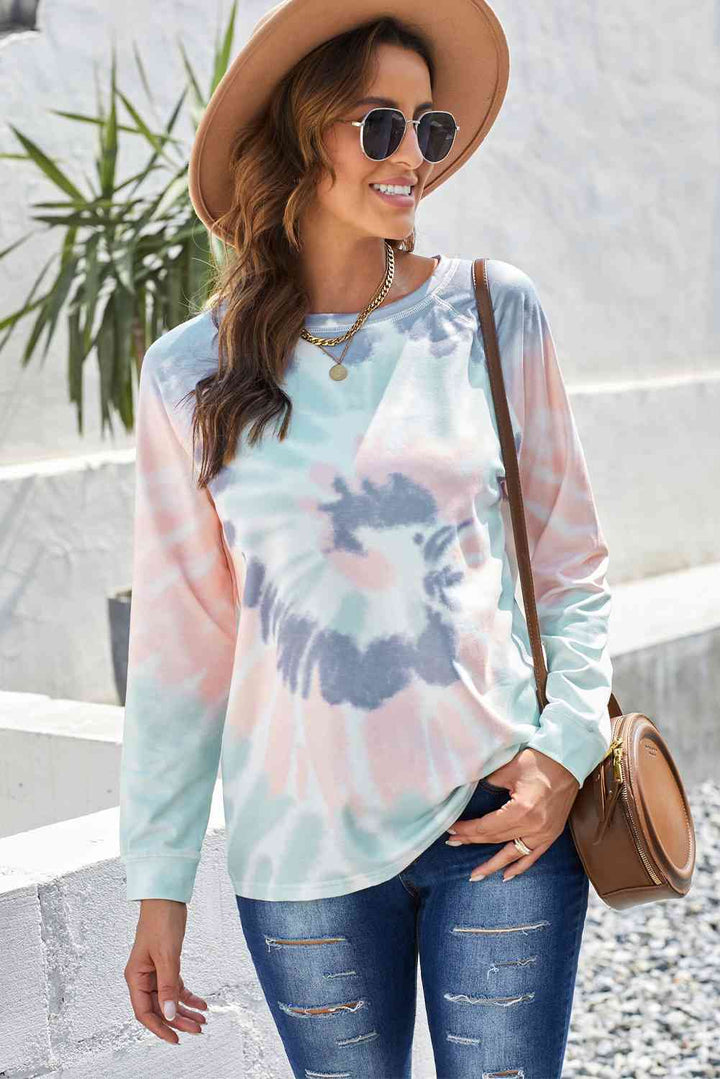 Tie-Dye Raglan Sleeve Top | 1mrk.com