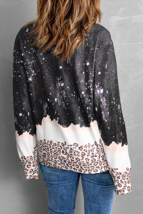 Graphic Leopard Round Neck Long Sleeve Sweatshirt |1mrk.com