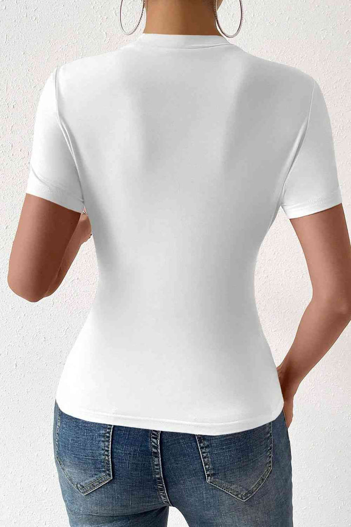 Cutout Short Sleeve Round Neck T-Shirt | 1mrk.com