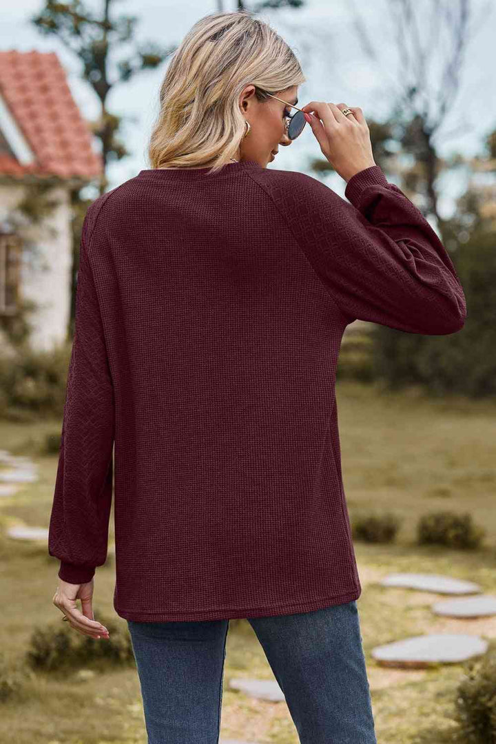 Round Neck Raglan Sleeve Sweatshirt |1mrk.com