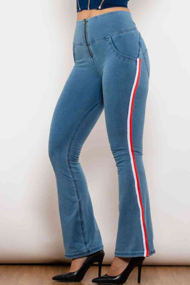 Side Stripe Zip Closure Bootcut Jeans |1mrk.com