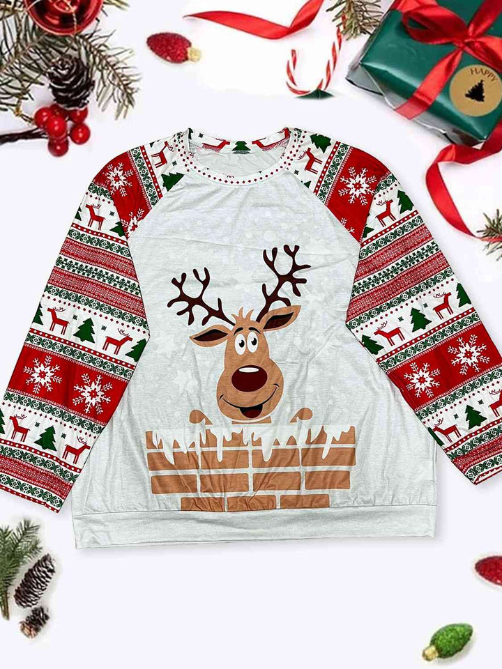 Plus Size Reindeer Graphic Long Sleeve T-Shirt | 1mrk.com