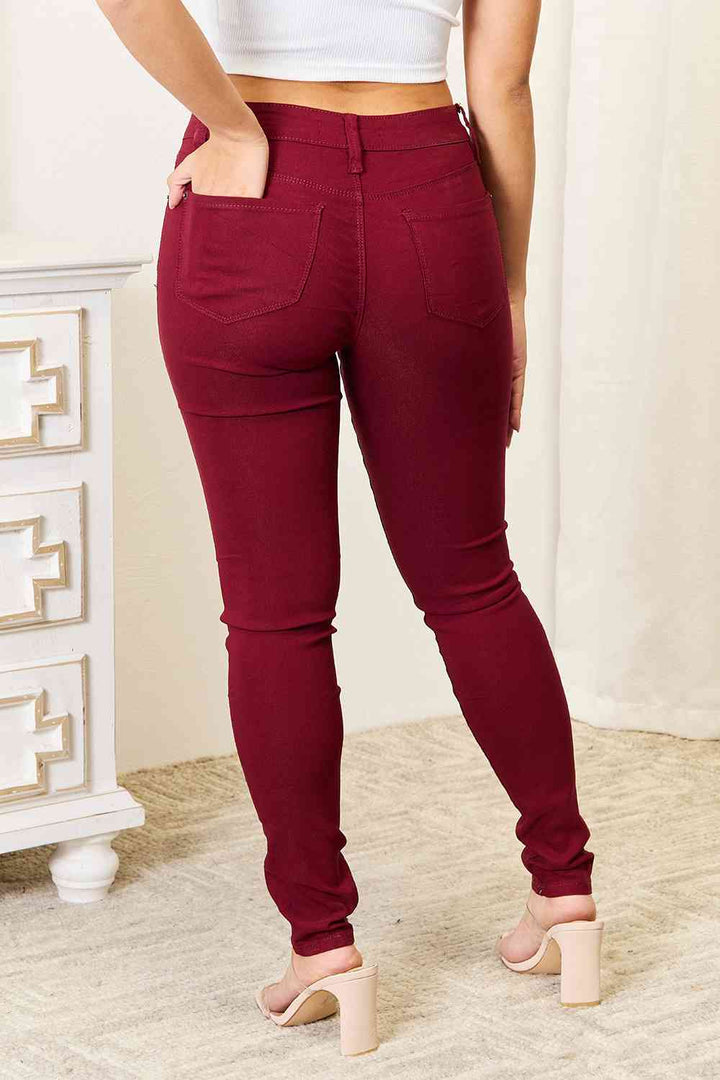 YMI Jeanswear Skinny Jeans with Pockets | 1mrk.com