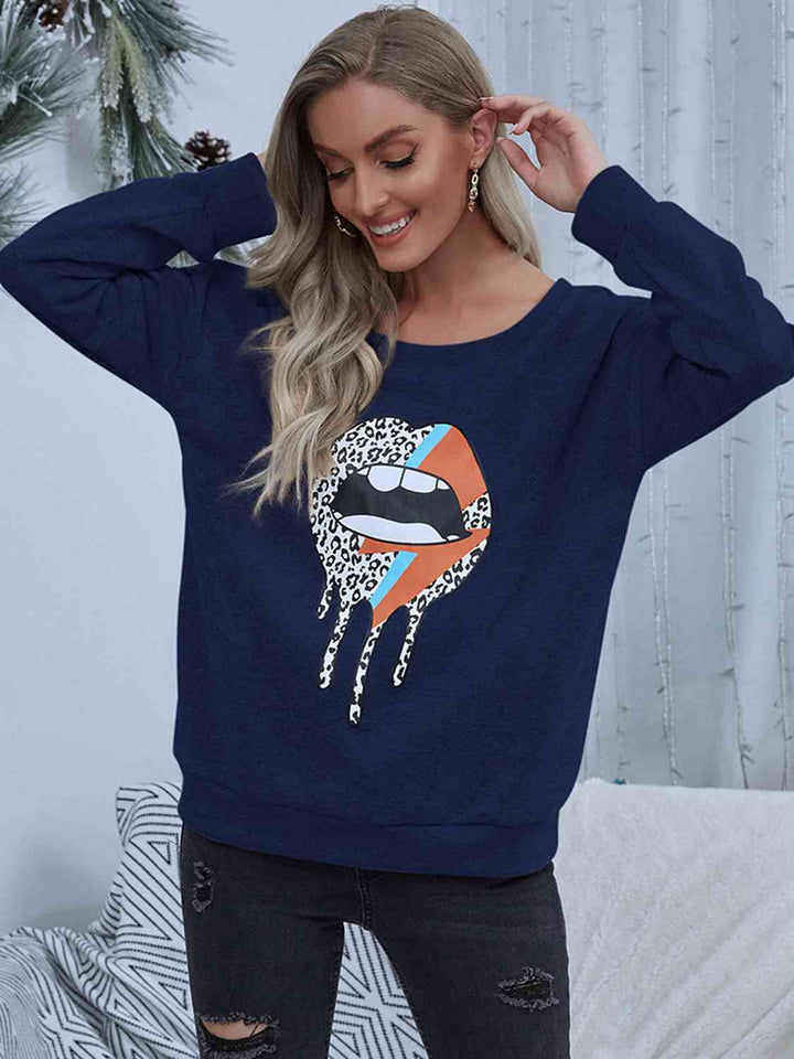 Lip Graphic Round Neck Sweatshirt | 1mrk.com