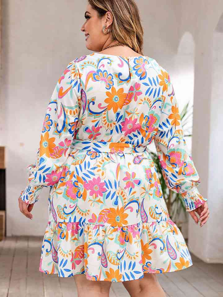 Plus Size Round Neck Lantern Sleeve Dress |1mrk.com