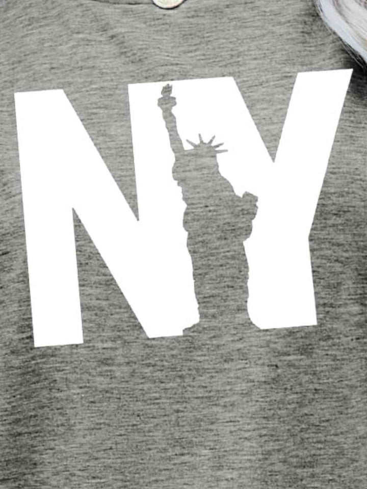 NY the Statue of Liberty Graphic Tee | 1mrk.com