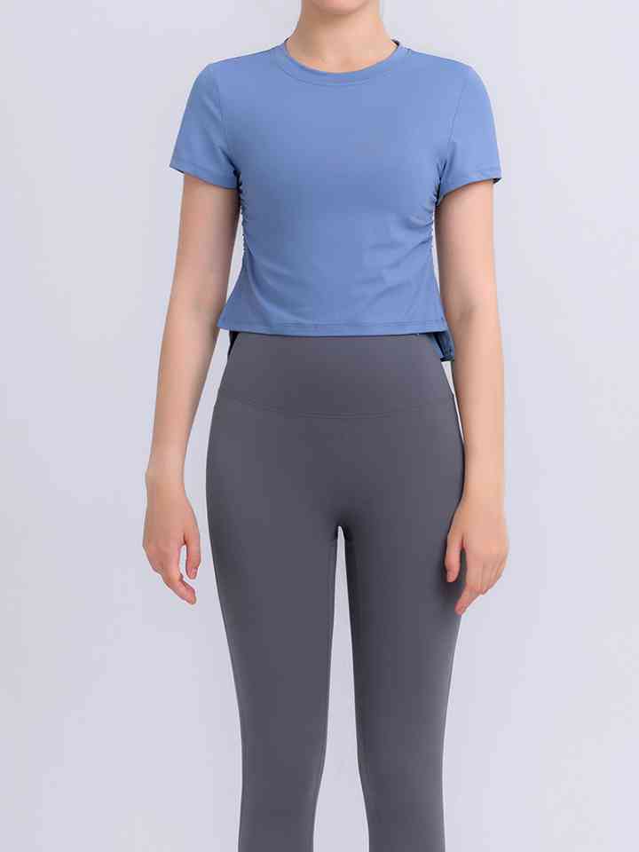 Round Neck Short Sleeve Active Top | 1mrk.com