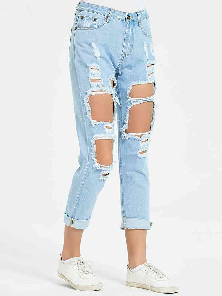Buttoned Distressed Cropped Jeans |1mrk.com