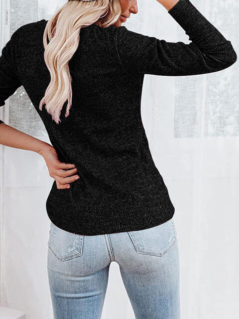 Round Neck Buttoned Long Sleeve T-Shirt | 1mrk.com