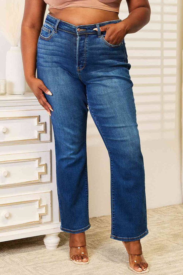 Judy Blue Full Size Straight Leg Jeans with Pockets | 1mrk.com