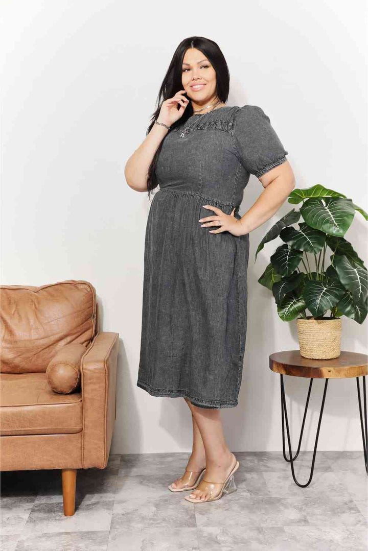 And The Why  Full Size Washed Chambray Midi Dress | 1mrk.com