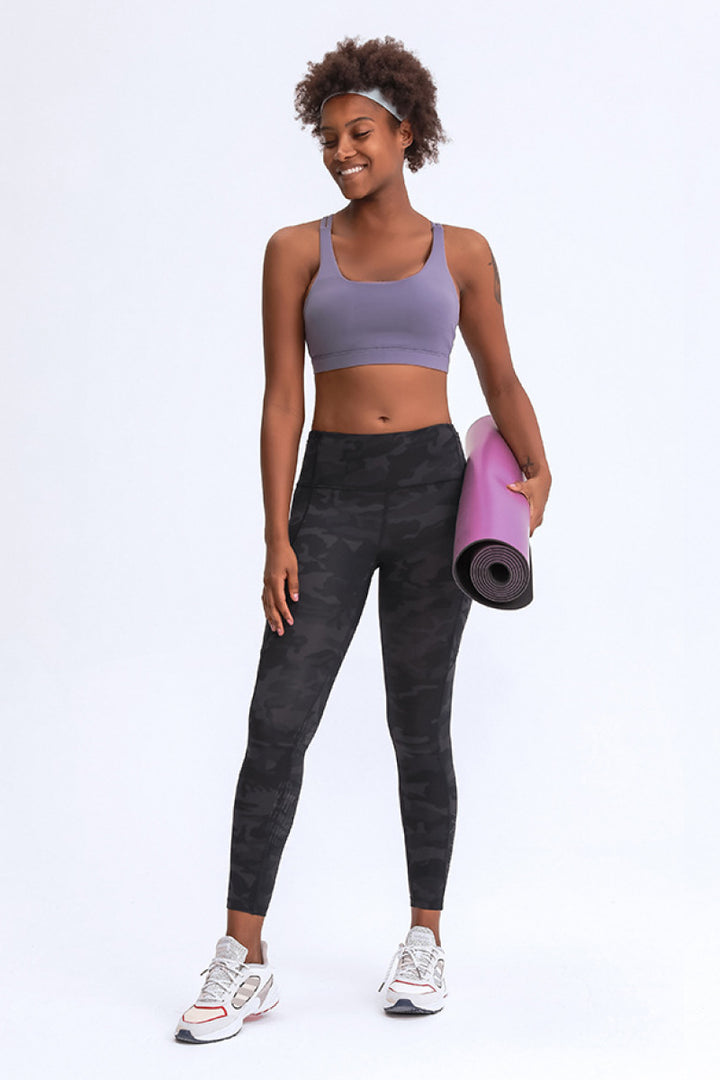 Thigh Pocket Active Leggings |1mrk.com