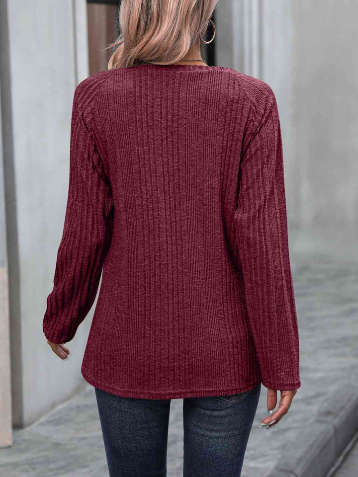 Ribbed Buttoned Round Neck Long Sleeve T-Shirt | 1mrk.com