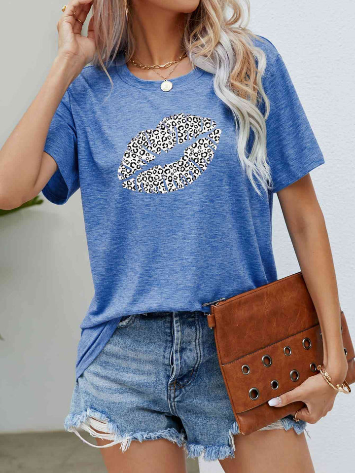 Leopard Lip Graphic Round Neck Tee | 1mrk.com