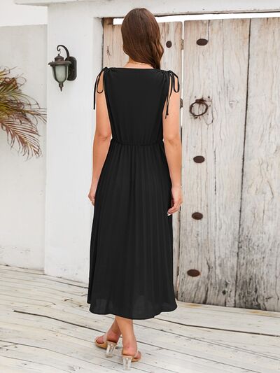 Pleated V-Neck Sleeveless Midi Dress |1mrk.com