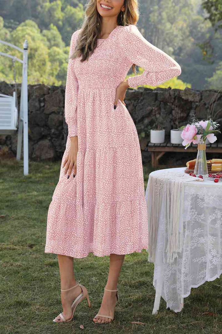 Round Neck Lantern Sleeve Midi Dress | 1mrk.com