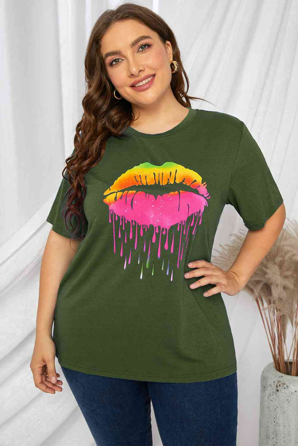 Plus Size Lip Graphic Tee Shirt | 1mrk.com