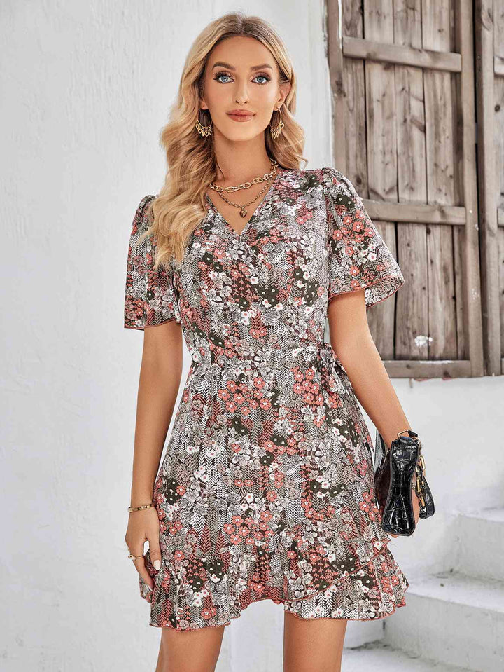 Floral Short Sleeve Ruffle Hem Dress |1mrk.com