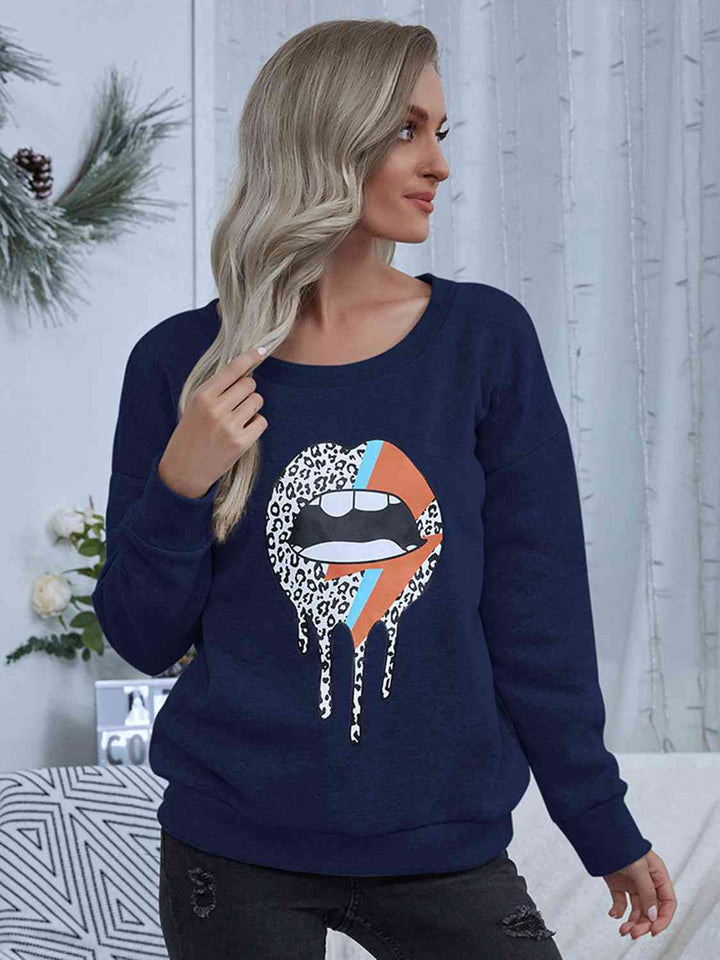 Lip Graphic Round Neck Sweatshirt | 1mrk.com