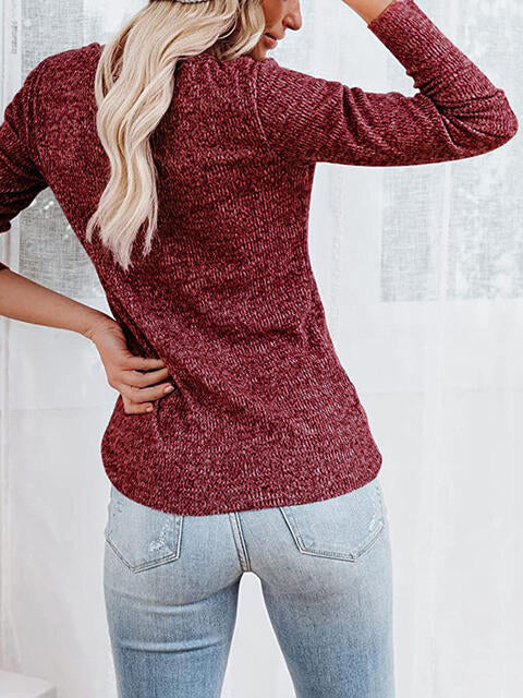 Round Neck Buttoned Long Sleeve T-Shirt | 1mrk.com