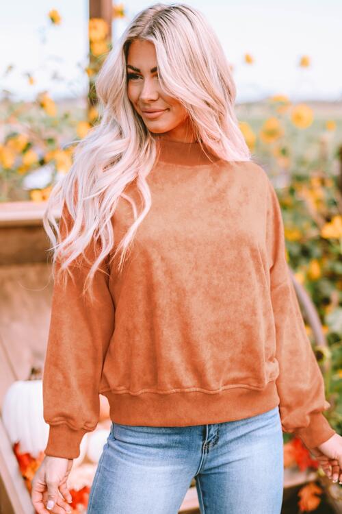 Round Neck Dropped Shoulder Sweatshirt |1mrk.com