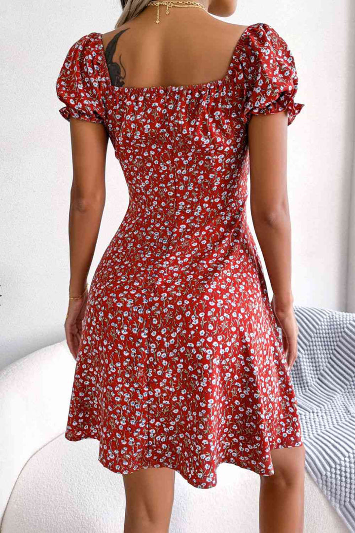 Ditsy Floral Drawstring A-Line Dress |1mrk.com