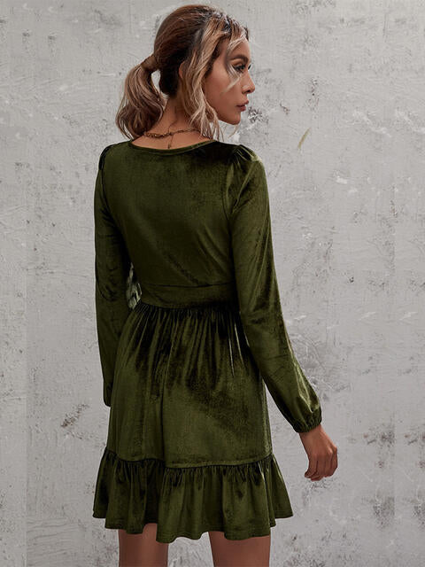 Plunge Long Sleeve Ruffle Hem Dress | 1mrk.com