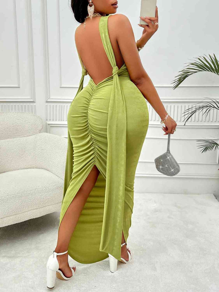 Plus Size Backless Ruched Dress | 1mrk.com