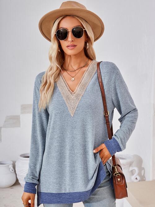 Crochet Contrast V-Neck Long Sleeve Slit T-Shirt | 1mrk.com