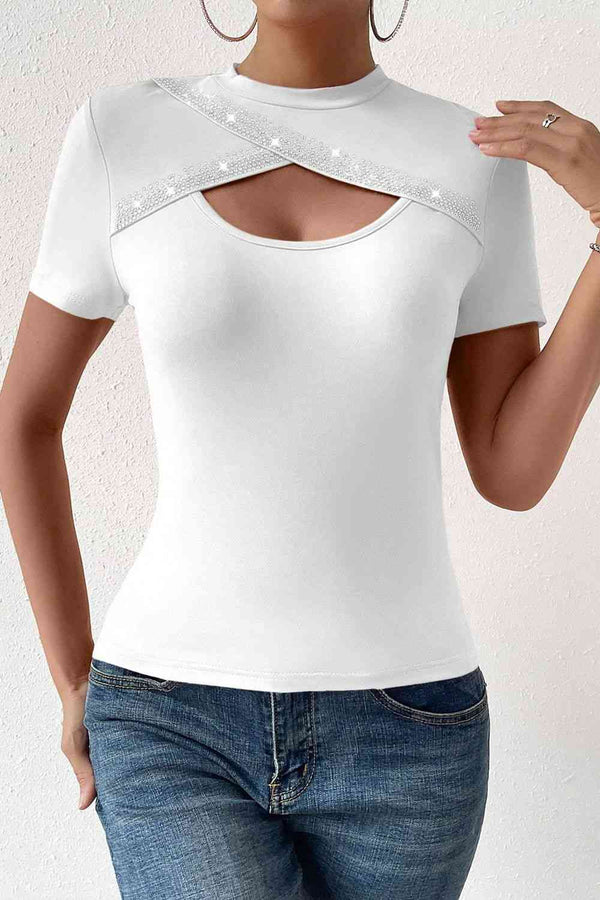 Cutout Short Sleeve Round Neck T-Shirt | 1mrk.com