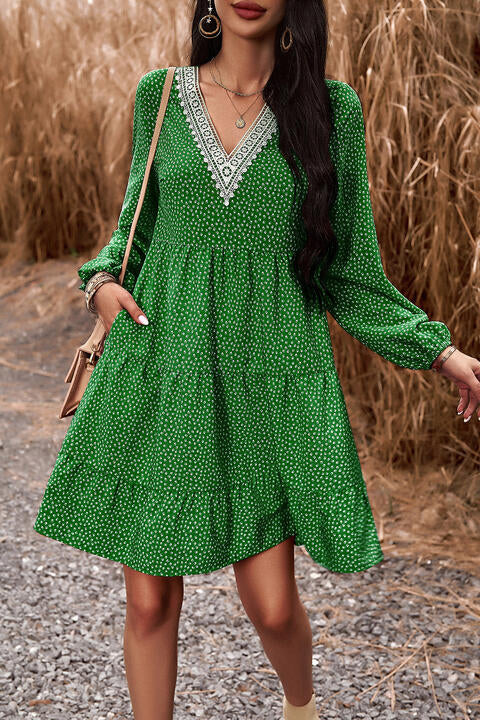 Lace Trim V-Neck Long Sleeve Dress |1mrk.com