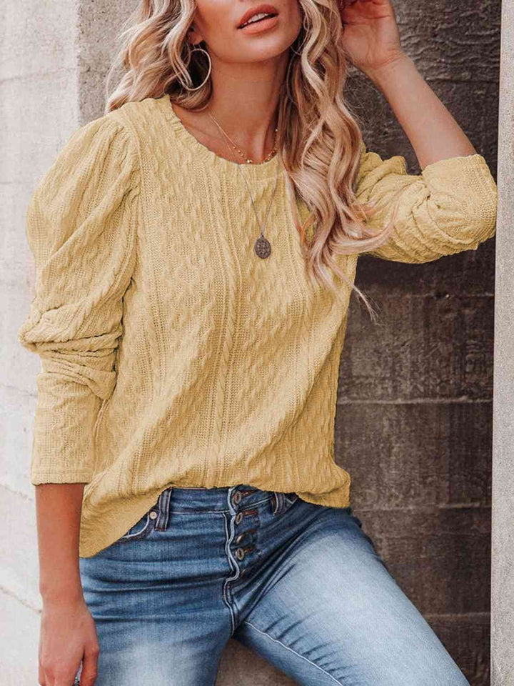 Round Neck Puff Sleeve Knit Top | 1mrk.com