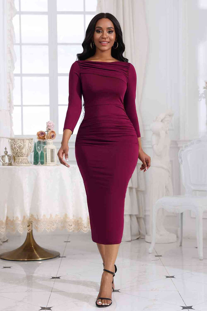 Ruched Boat Neck Midi Dress |1mrk.com