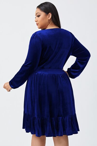 Plus Size Plunge Long Sleeve Mini Dress |1mrk.com